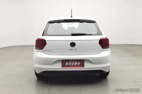 Volkswagen Polo 2023 купить в Москве