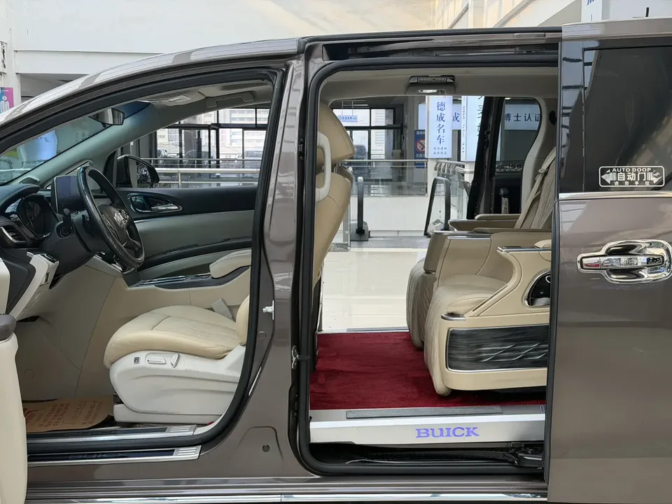 Buick GL8 GL8 2022 facelift land business class 2.0T smart model 2022 — thumbnail 5