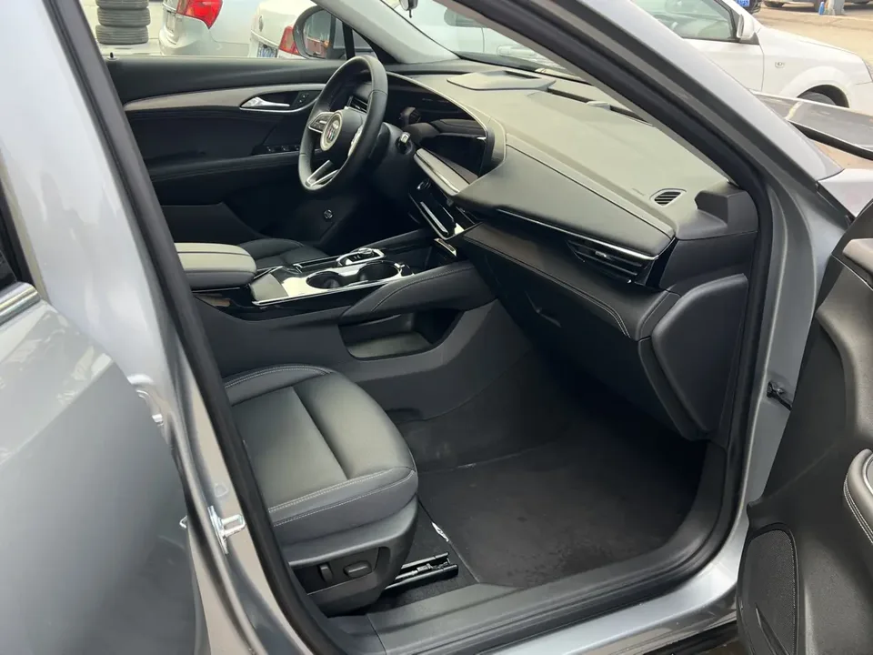 Buick Envision S 25T Advanced Platinum Edition 2025 — миниатюра 4