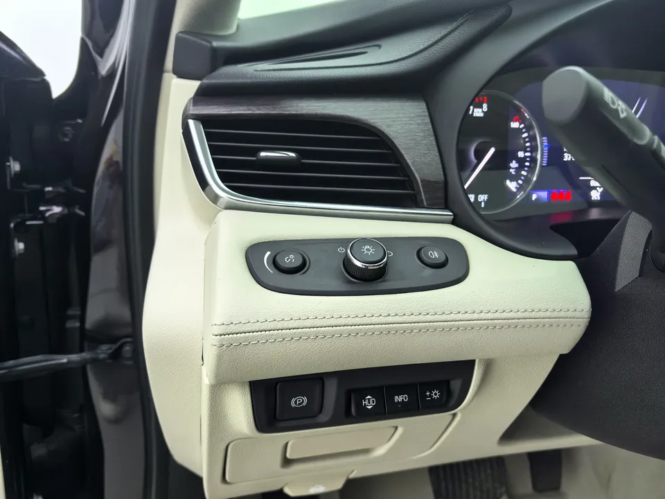 Buick LaCrosse LaCrosse 2022 Aivia 2.0T Early Access Model 2023 — миниатюра 5