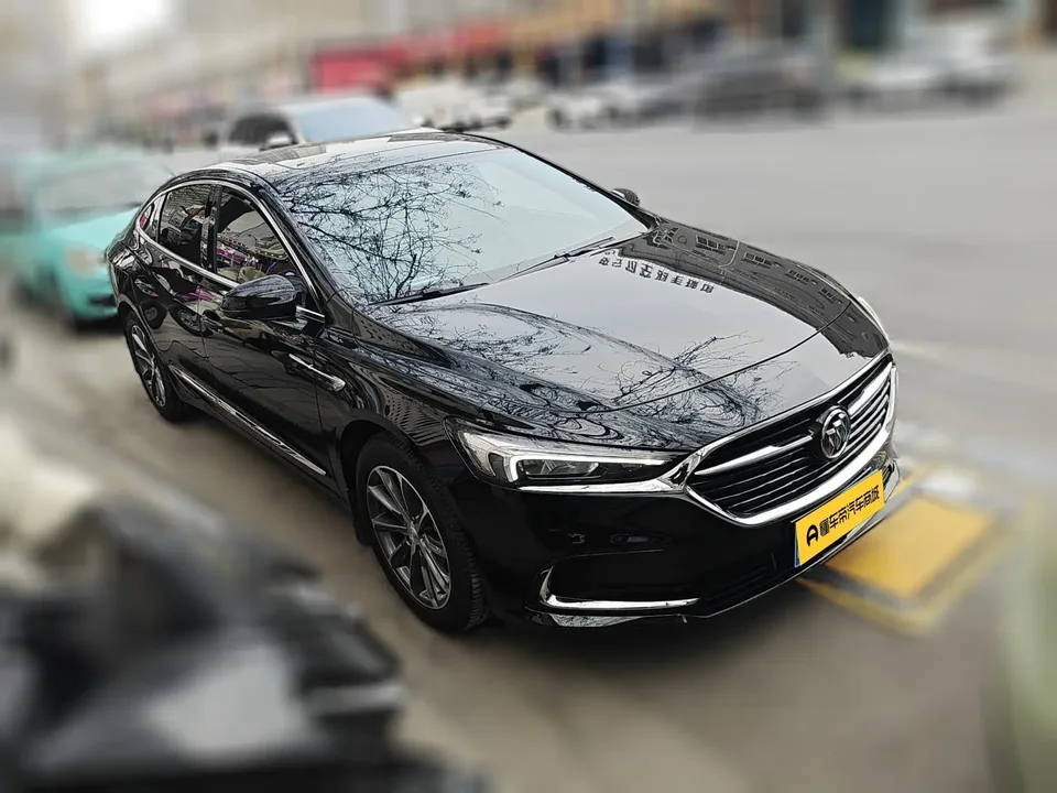 Buick LaCrosse LaCrosse 2022 652T Luxury 2023 — миниатюра 3