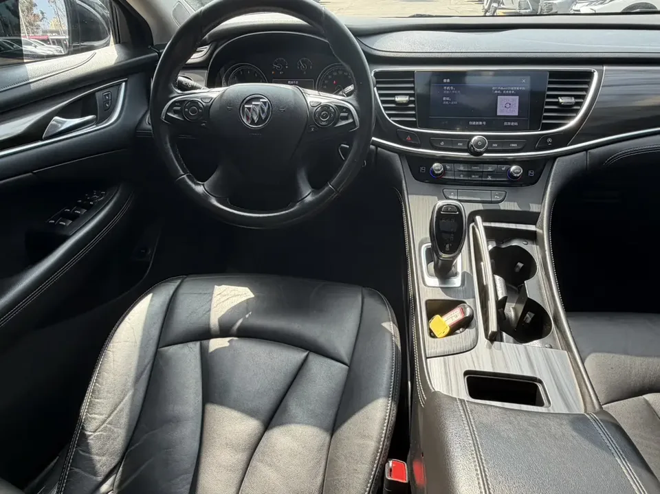 Buick LaCrosse LaCrosse 2022 552T Luxury 2022 — миниатюра 4