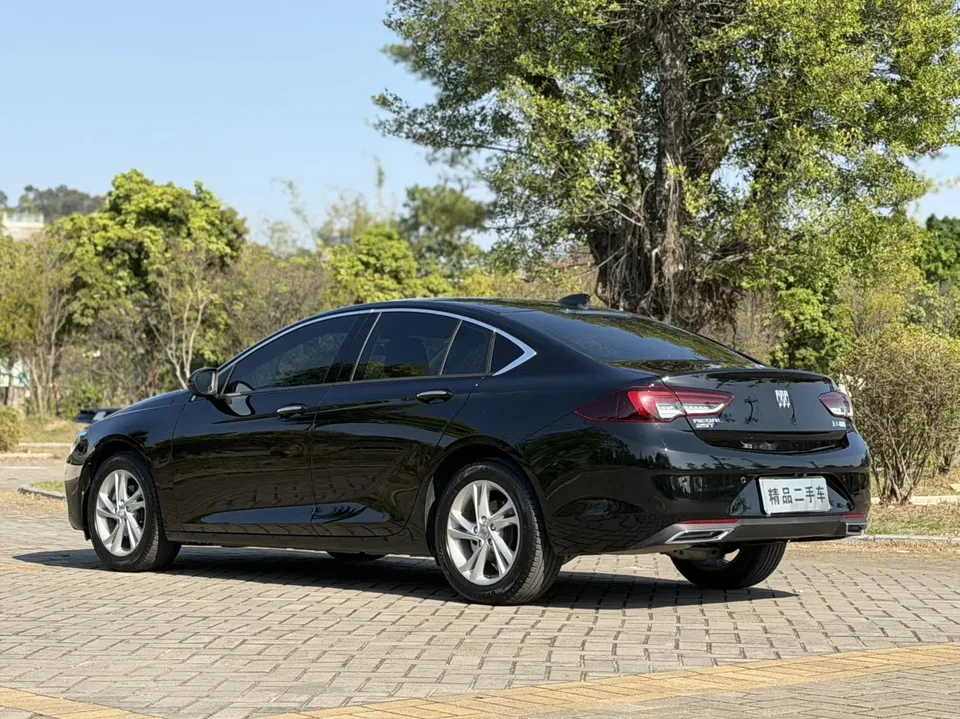 Buick Majesty Regal 2024 facelift 25T Super Edition 2024 — миниатюра 2