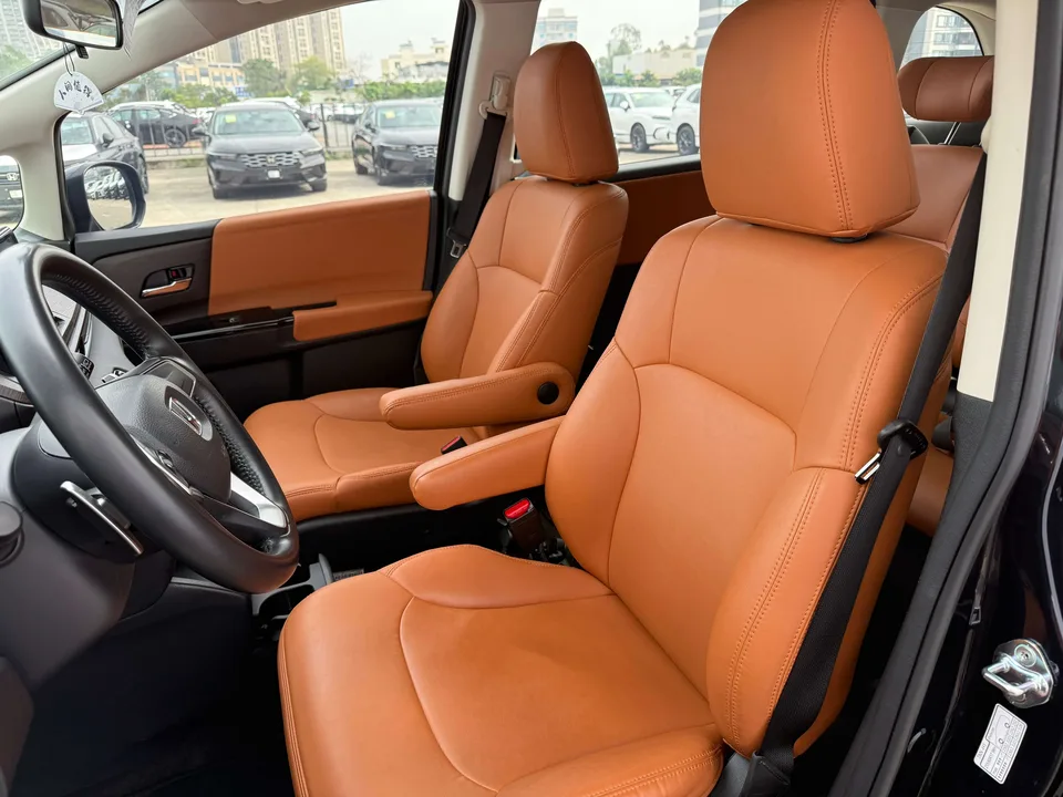 Honda Odyssey Odyssey 2024 2.0L Sharp Enjoy Edition 2024 — миниатюра 5