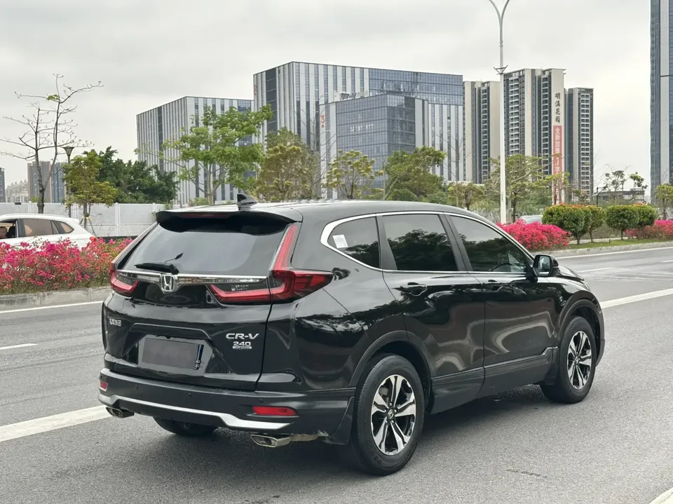 Honda CR-V Honda CR-V 2021 240TURBO CVT 2WD Comfort Edition 2022 — миниатюра 3