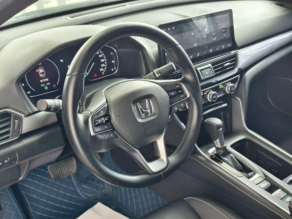 Honda Inspire Inship 2022 260TURBO Exquisite Edition 2023 — миниатюра 3