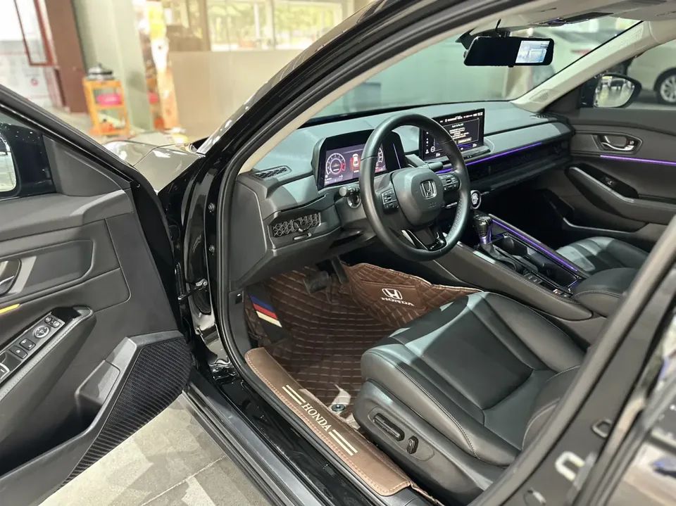Honda Accord Rui T 260TURBO Deluxe Edition 2024 — миниатюра 5