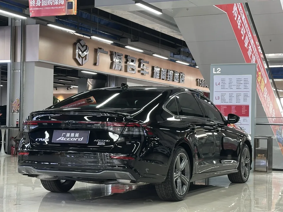 Honda Accord Sports Series Sharp T-Motion 260TURBO Premium Edition 2025 — миниатюра 2