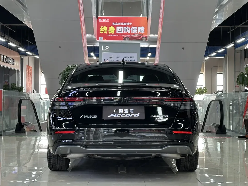 Honda Accord Sports Series Sharp T-Motion 260TURBO Premium Edition 2025 — миниатюра 4