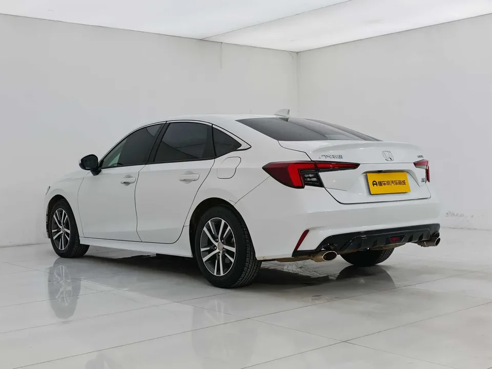 Honda Integra 240TURBO CVT Leading Edition 2024 — миниатюра 2