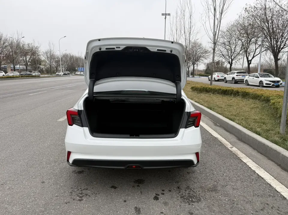 Honda Integra 240TURBO CVT Technology Edition 2025 — миниатюра 3