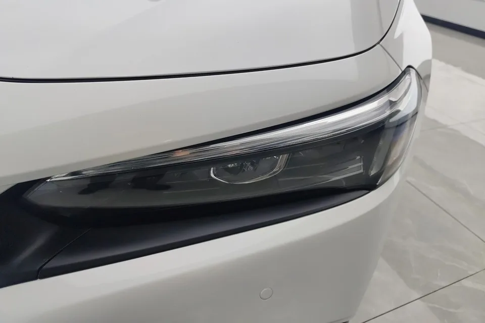 Honda CIVIC 2022 Civic 240TURBO CVT Dynamic Edition 2023 — миниатюра 2