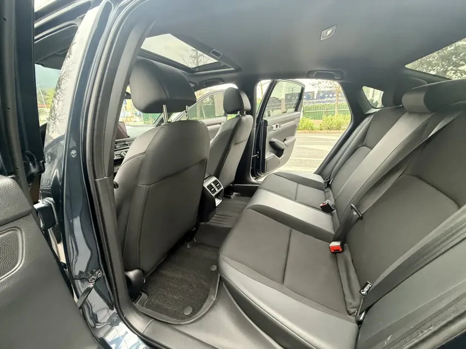 Honda CIVIC 2022 Civic 240TURBO CVT Ignition Edition 2023 — миниатюра 3