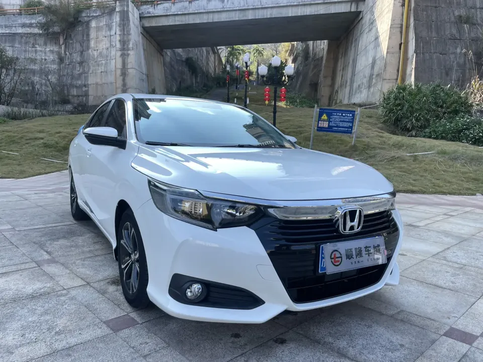 Honda Crider Lingpai 2022 180Turbo CVT Luxury Edition 2022 — миниатюра 3