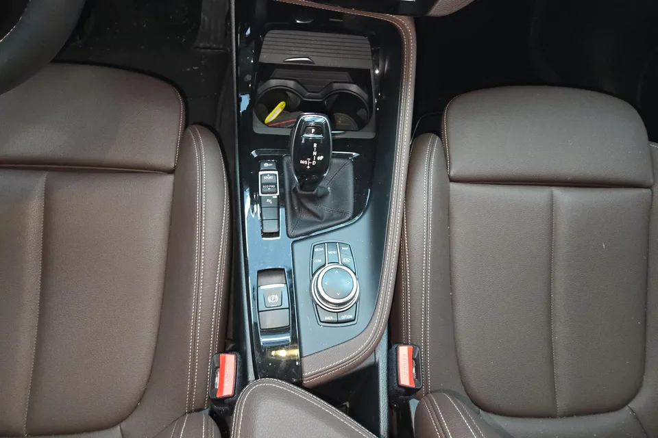 BMW X2 BMW X2 2023 sDrive25i M Sport Night Edition 2023 — миниатюра 4