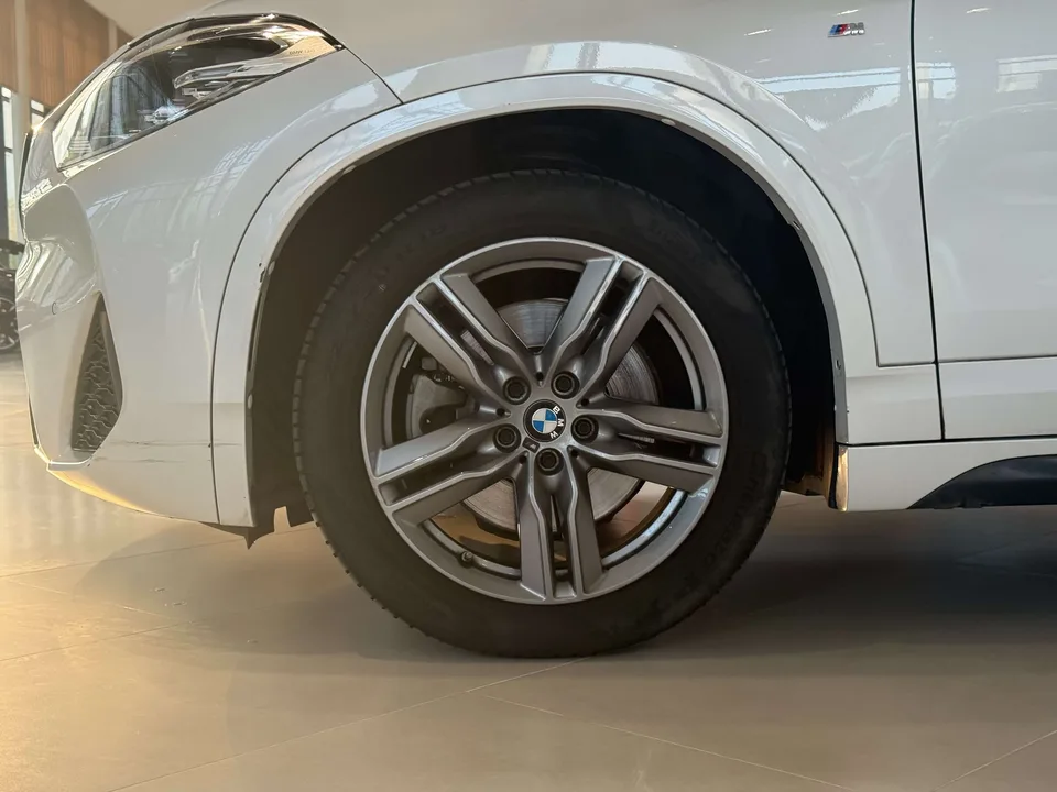 BMW X2 BMW X2 2023 sDrive25i M Sport Night Edition 2024 — миниатюра 3