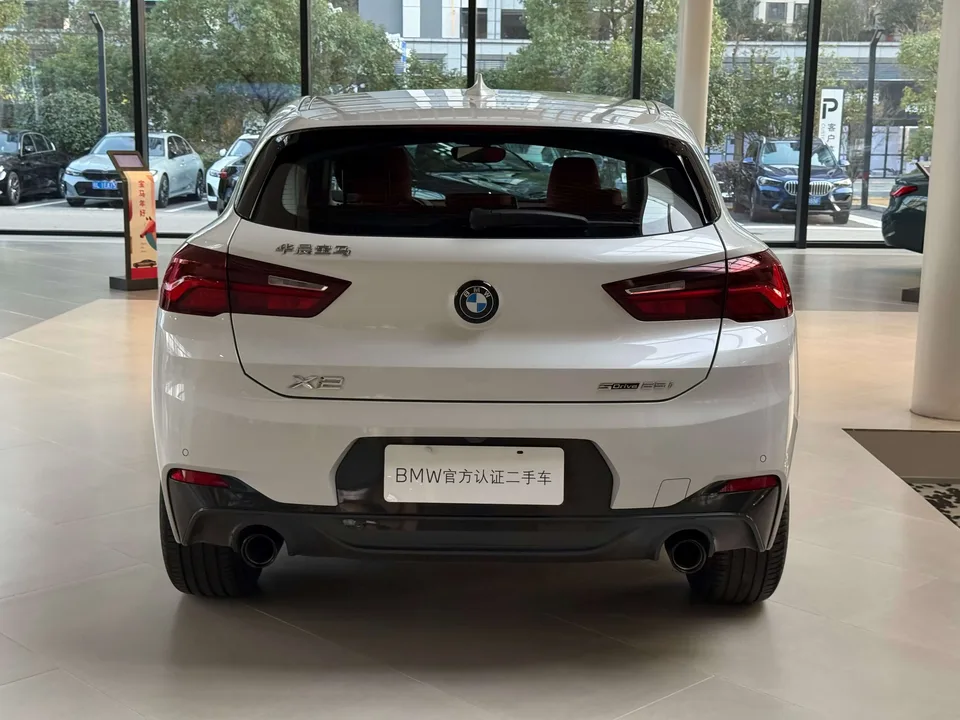 BMW X2 BMW X2 2023 sDrive25i M Sport Night Edition 2024 — миниатюра 5