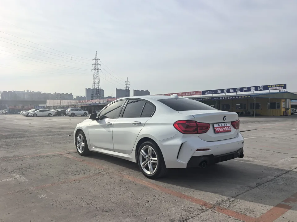 BMW 1 Series facelift 120i M Sport Night Edition 2022 — миниатюра 4