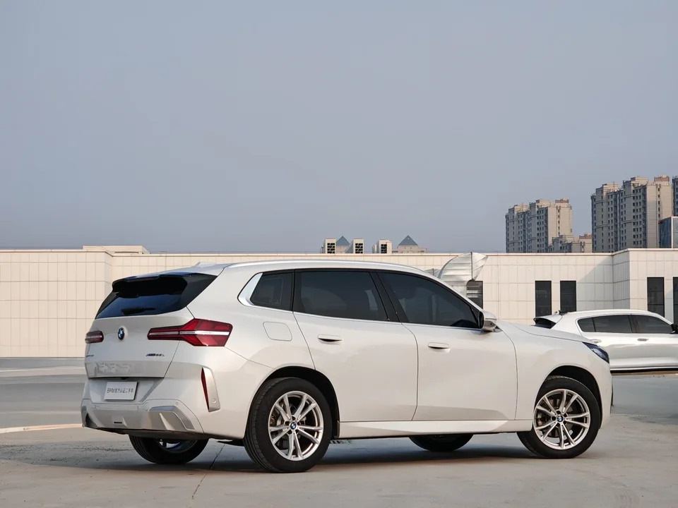 BMW X3 X3 2025 25L xDrive Luxury Package 2025 — thumbnail 2