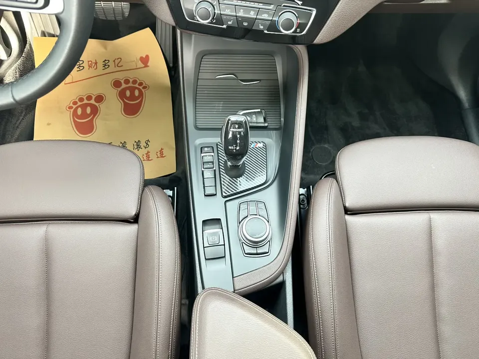 BMW X1 BMW X1 2022 sDrive20Li Fashion Edition 2022 — миниатюра 3