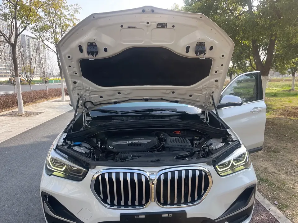 BMW X1 X1 2022 facelift sDrive20Li exclusive model 2022 — thumbnail 3