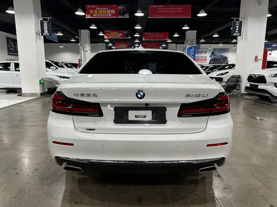 BMW 5 Series 5 Series 2022 BMW 5 Series 2022 530Li xDrive Luxury Package 2023 — thumbnail 2