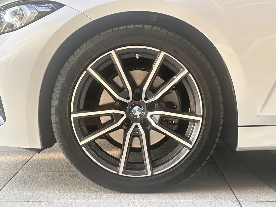 BMW 3 Series BMW 3 Series 2023 320Li M Sport Package 2024 — миниатюра 4