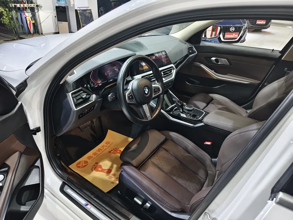 BMW 3 Series BMW 3 Series 2022 320Li M Sport Package 2022 — миниатюра 4