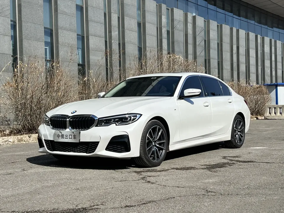 BMW 3 Series 2022