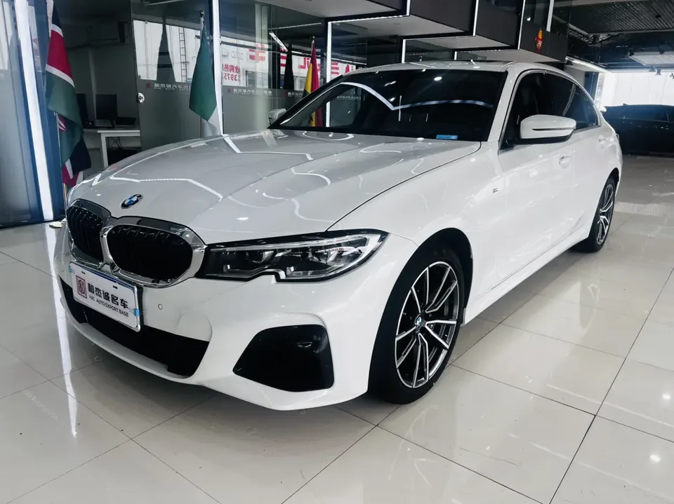 BMW 3 Series 2022