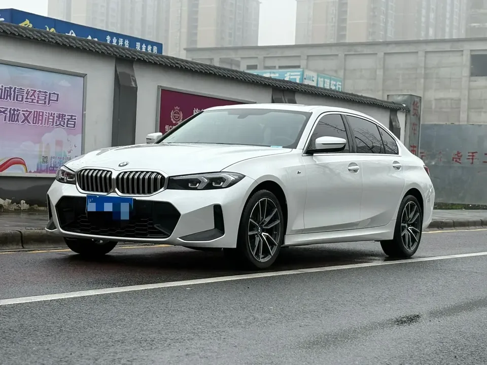 BMW 3 Series 2023
