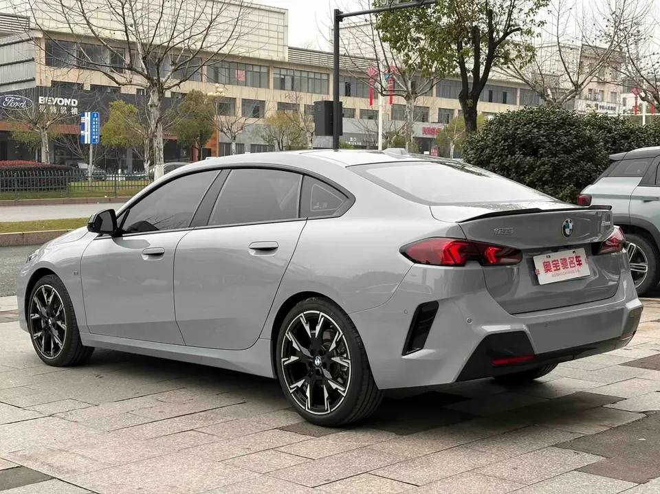 BMW 2 Series BMW 2 Series 2025 225L M Sport Night Edition 2025 — thumbnail 4