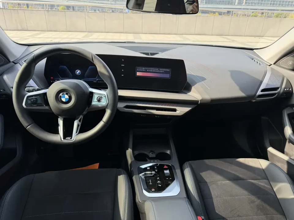 BMW 2 Series BMW 2 Series 225L M Sport Shadow Edition 2025 — миниатюра 3