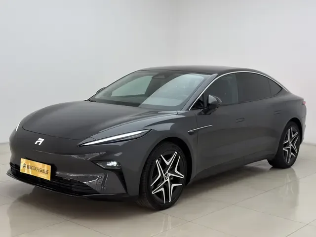 Rising Auto Feifan F7 2024