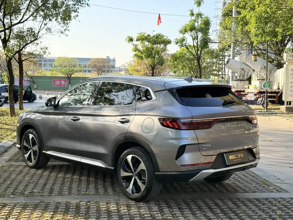 BYD Song PLUS DM Song PLUS DM 2021 DM-i 110KM 2WD Flagship PLUS 5G Edition 2023 — миниатюра 2