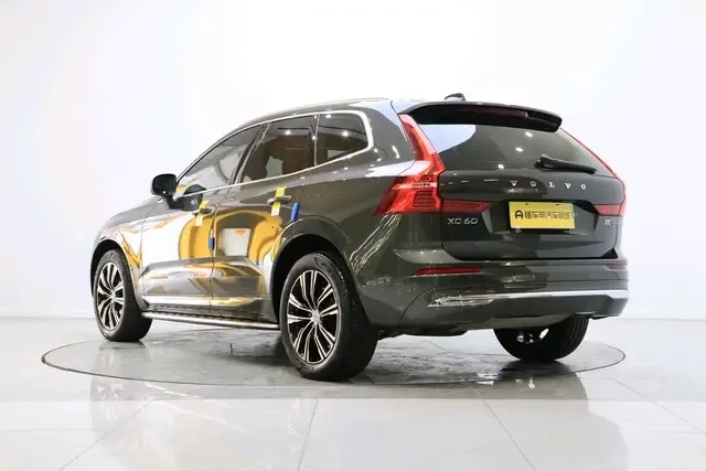 Volvo XC60 Volvo XC60 2022 B5 4WD Zhiyuan Deluxe Edition 2022 — thumbnail 2