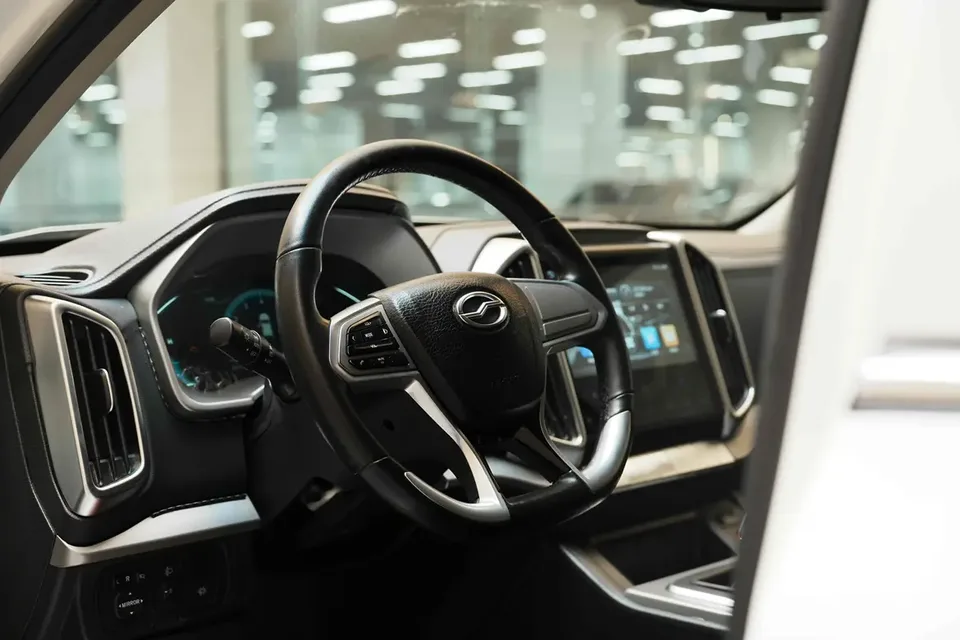 ZX Auto ZTE 1949 2.0T passenger version gasoline automatic four-wheel drive luxury model 2022 — миниатюра 3