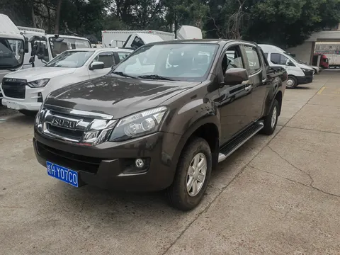 Isuzu Suzutaku 2023 buy in Moscow
