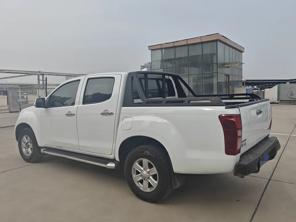 Isuzu Suzutaku 2.5T two-wheel drive automatic pilot version National VI JE4D25Q6A 2022 — миниатюра 2
