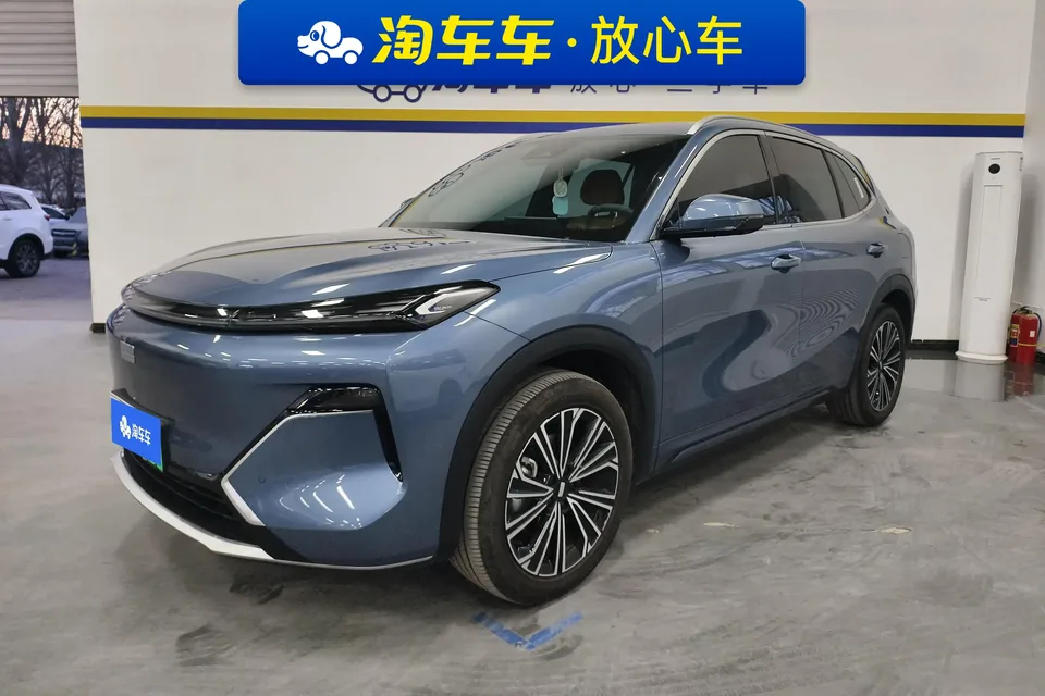 Geely Galaxy Starship 7 EM-i 2025