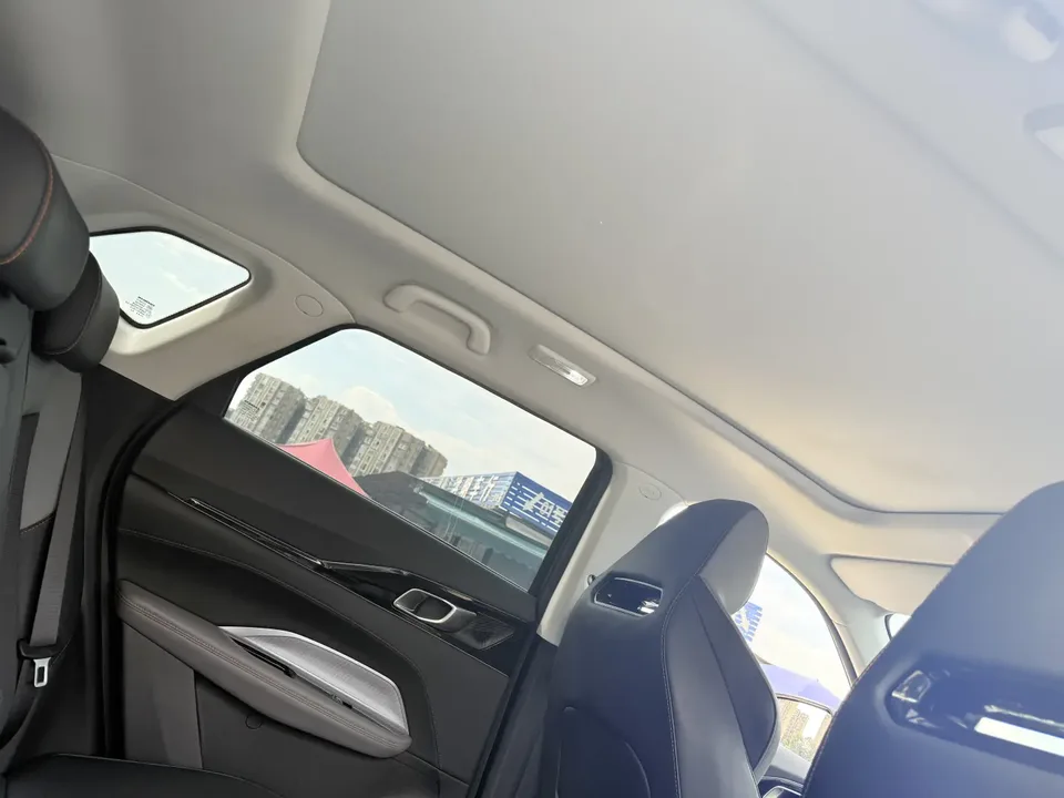 Oshan Changan Auchan Z6 Blue Whale 1.5T DCT smart collar model 2023 — миниатюра 4