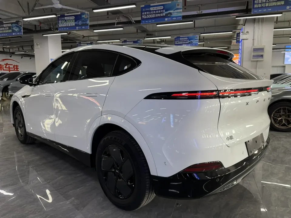 XPeng G6 625 Long-range Max Flagship Edition 2025 — миниатюра 2