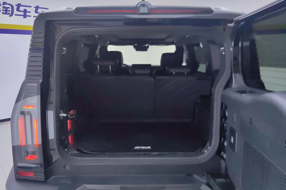 Jetour Jet Traveler 2.0TD 4WD Cross PRO 2024 — миниатюра 5