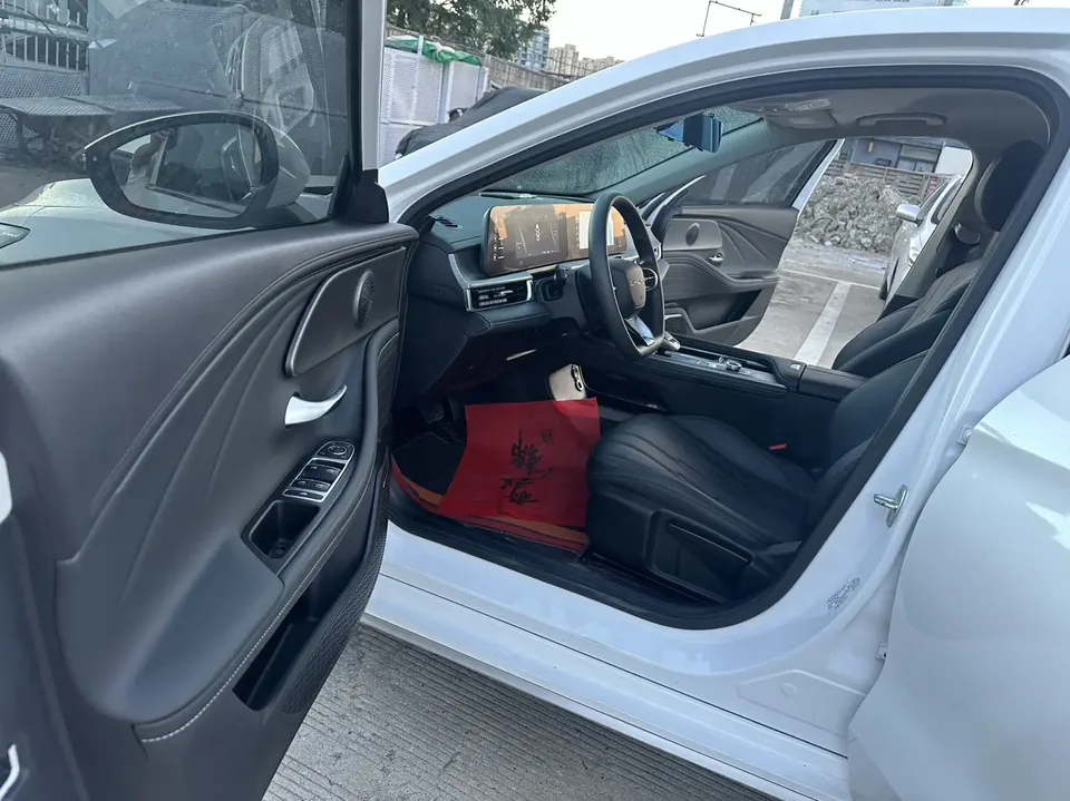 Chery Fengyun A8 127 Zhufeng Edition 2024 — миниатюра 3