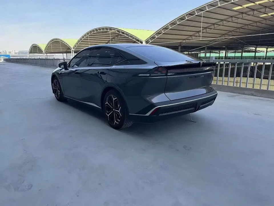 Deepal dark blue SL03 200 Max Extended Range Edition 2024 — миниатюра 4