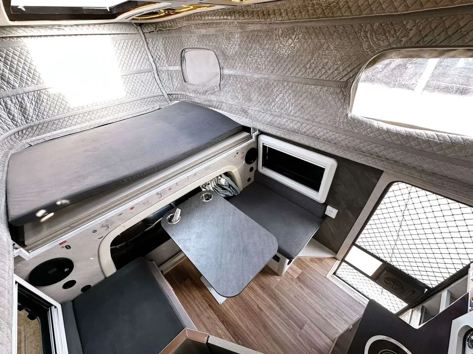 Changan Kaicene Changan Kaicheng F70 2.4T automatic 4WD 5-seater original customized version 2023 — миниатюра 3