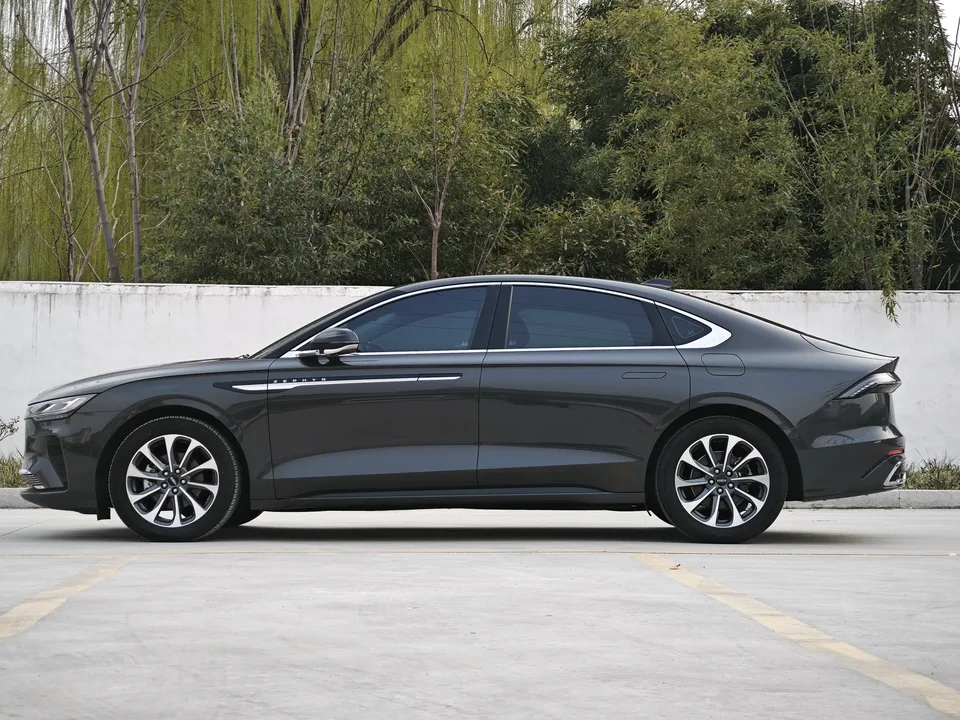 Lincoln Z Z 2022 facelift i Enjoy Premium Edition 2022 — thumbnail 4