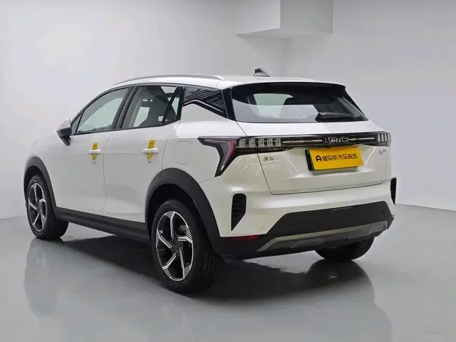 Lynk & Co 06 EM-P Lynk & Co 06 EM-P 2023 PHEV Remix Pro 2025 — thumbnail 2