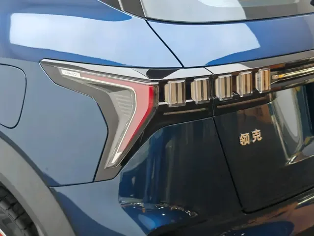 Lynk & Co 06 1.5T Yao Halo 2022 — миниатюра 4