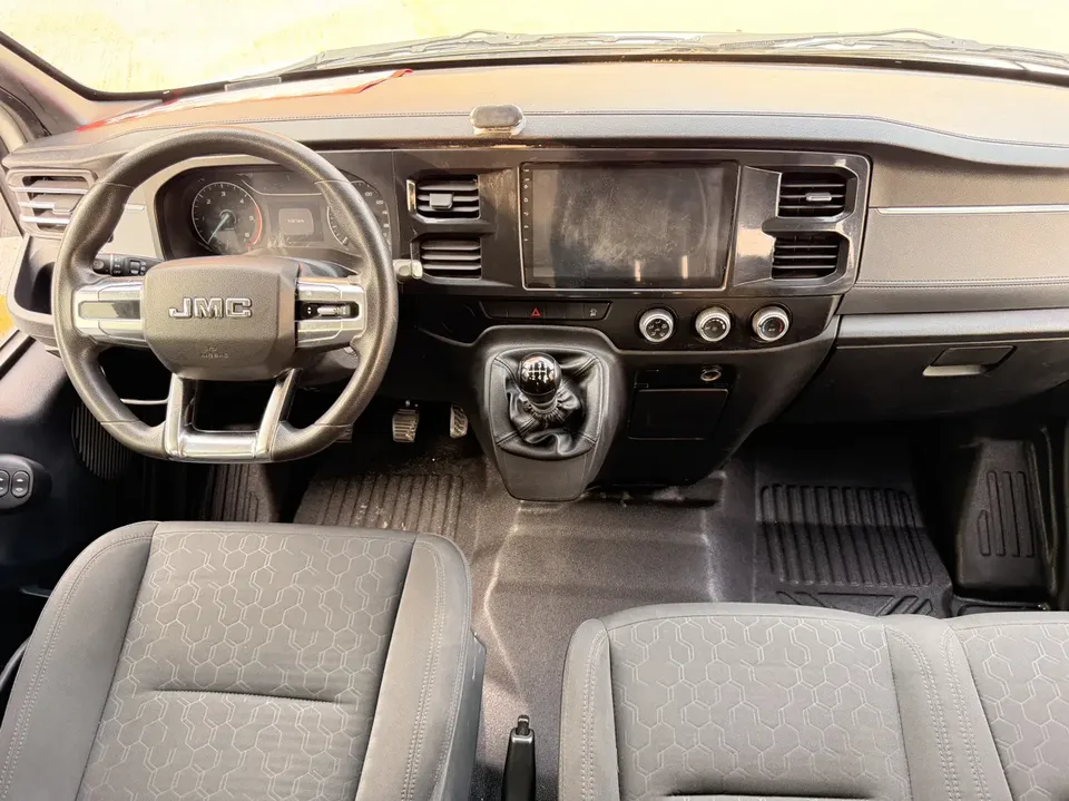 Jiangling Fushun 2.0T manual diesel short-axle mid-top commercial multi-purpose passenger car 5 seats 2024 — миниатюра 5